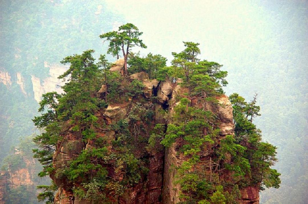 کوهستان تیانزی