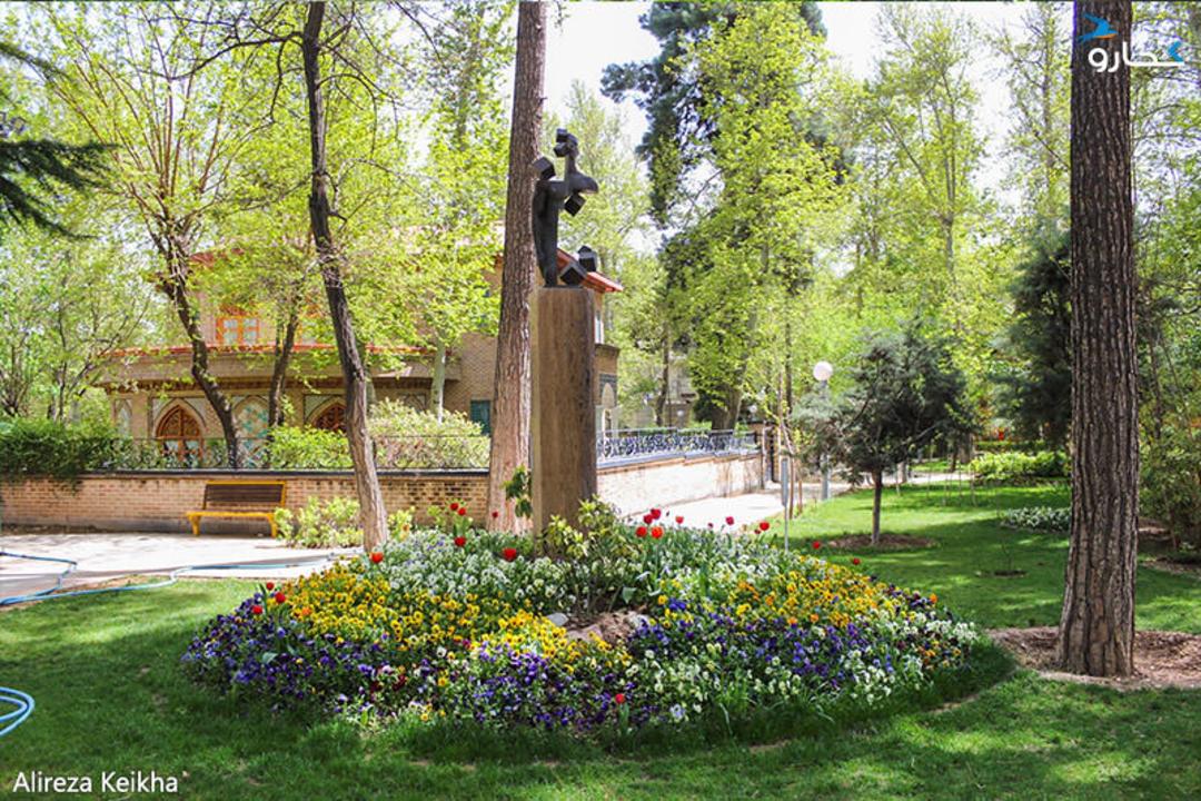 اردیبهشت - تهران