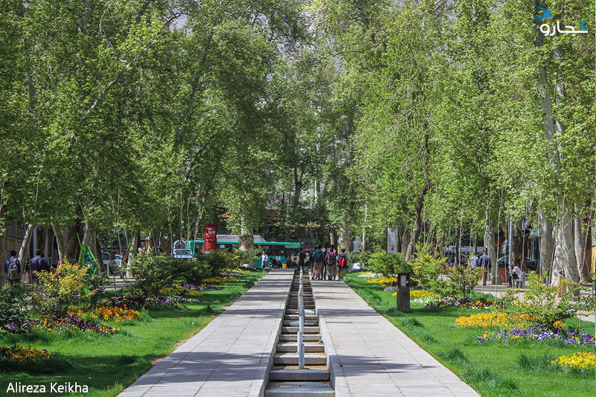 اردیبهشت - تهران