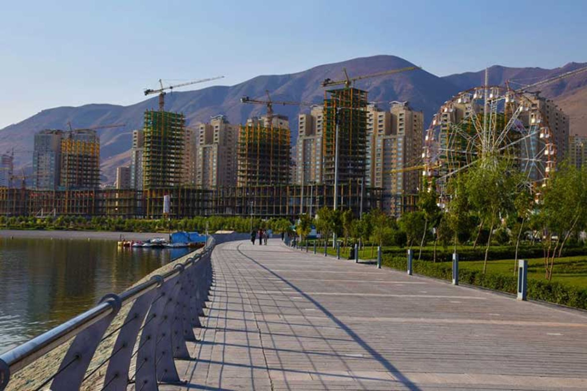 برج هیجان چیتگر تهران