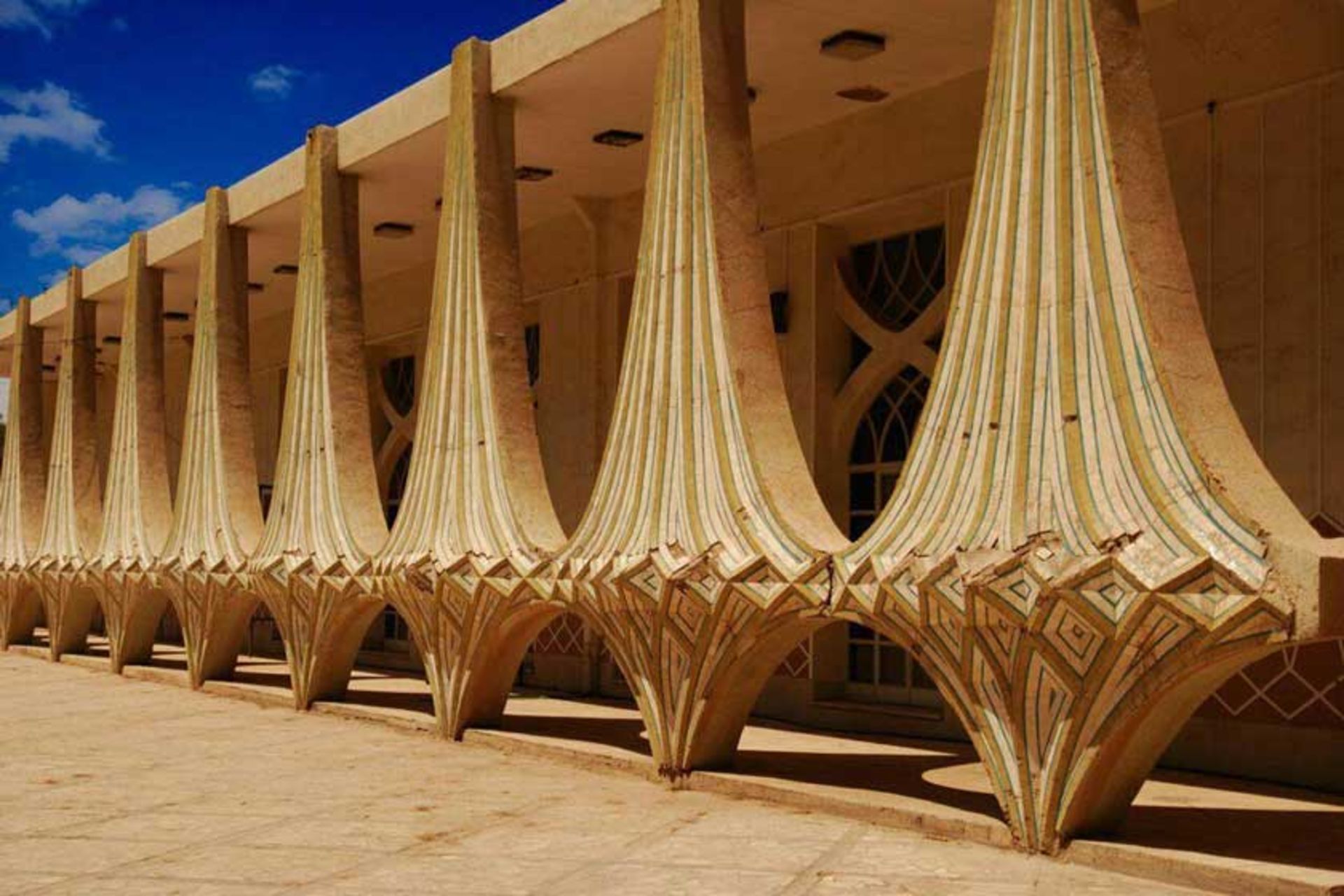 ثبت اضطراری خانه شهر کرمان