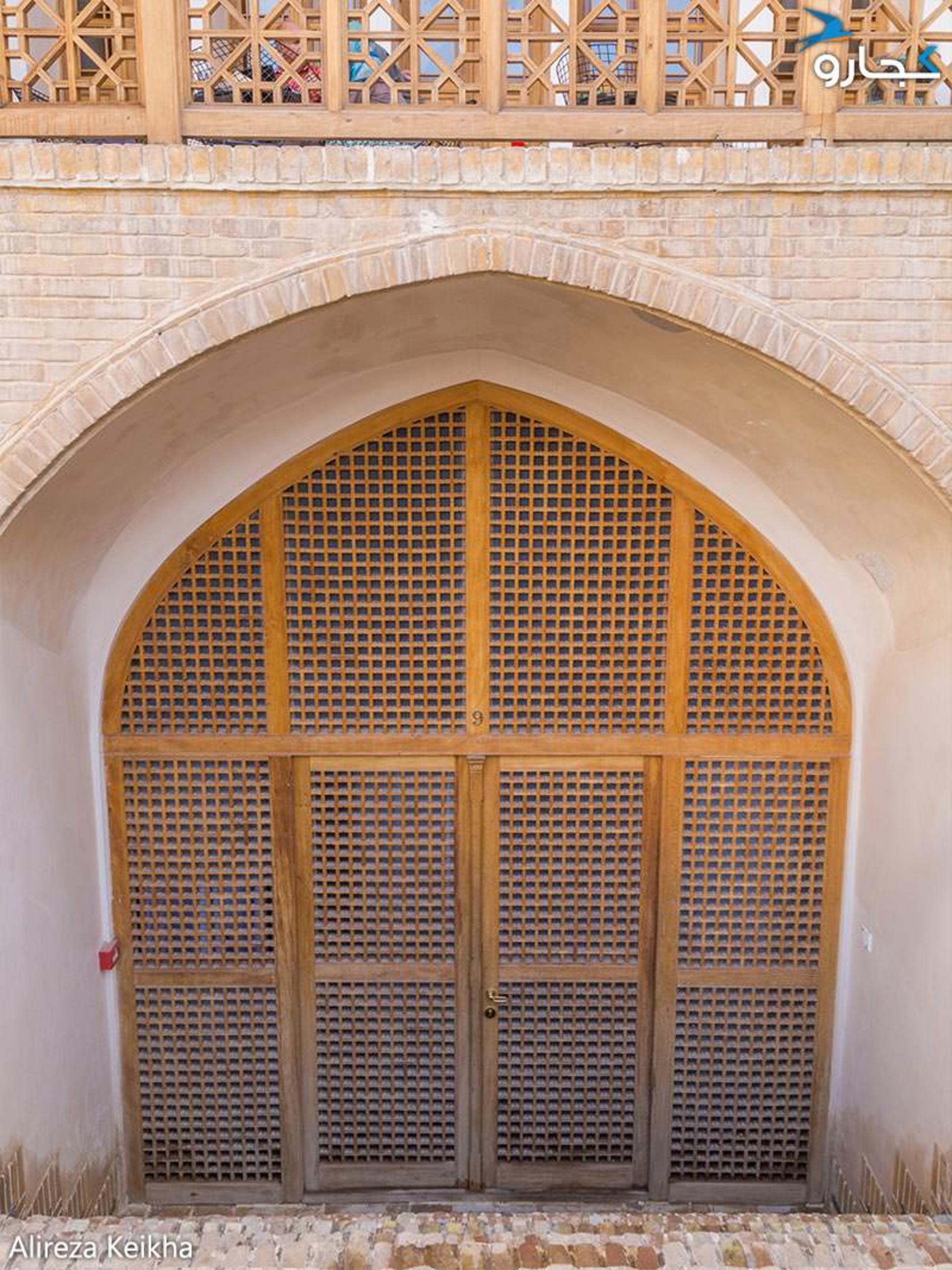 زیرزمین هتل و خانه منوچهری - کاشان