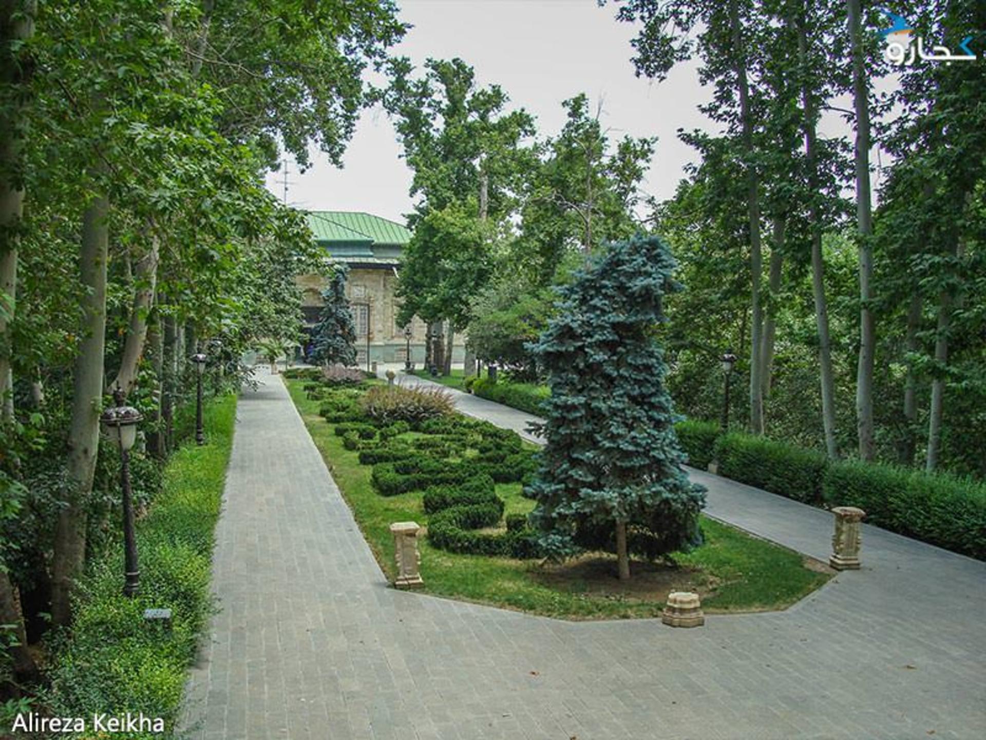 بهار - سعدآباد (فضای رو‌به‌روی کاخ سبز)