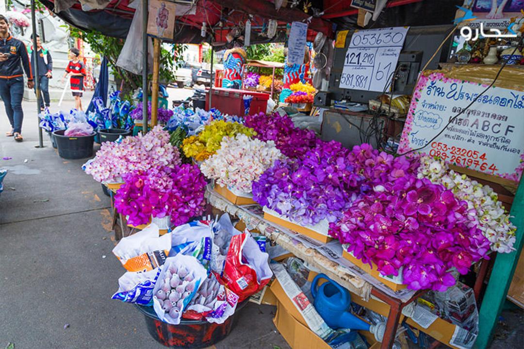 بازار گل واروروت چیانگ مای