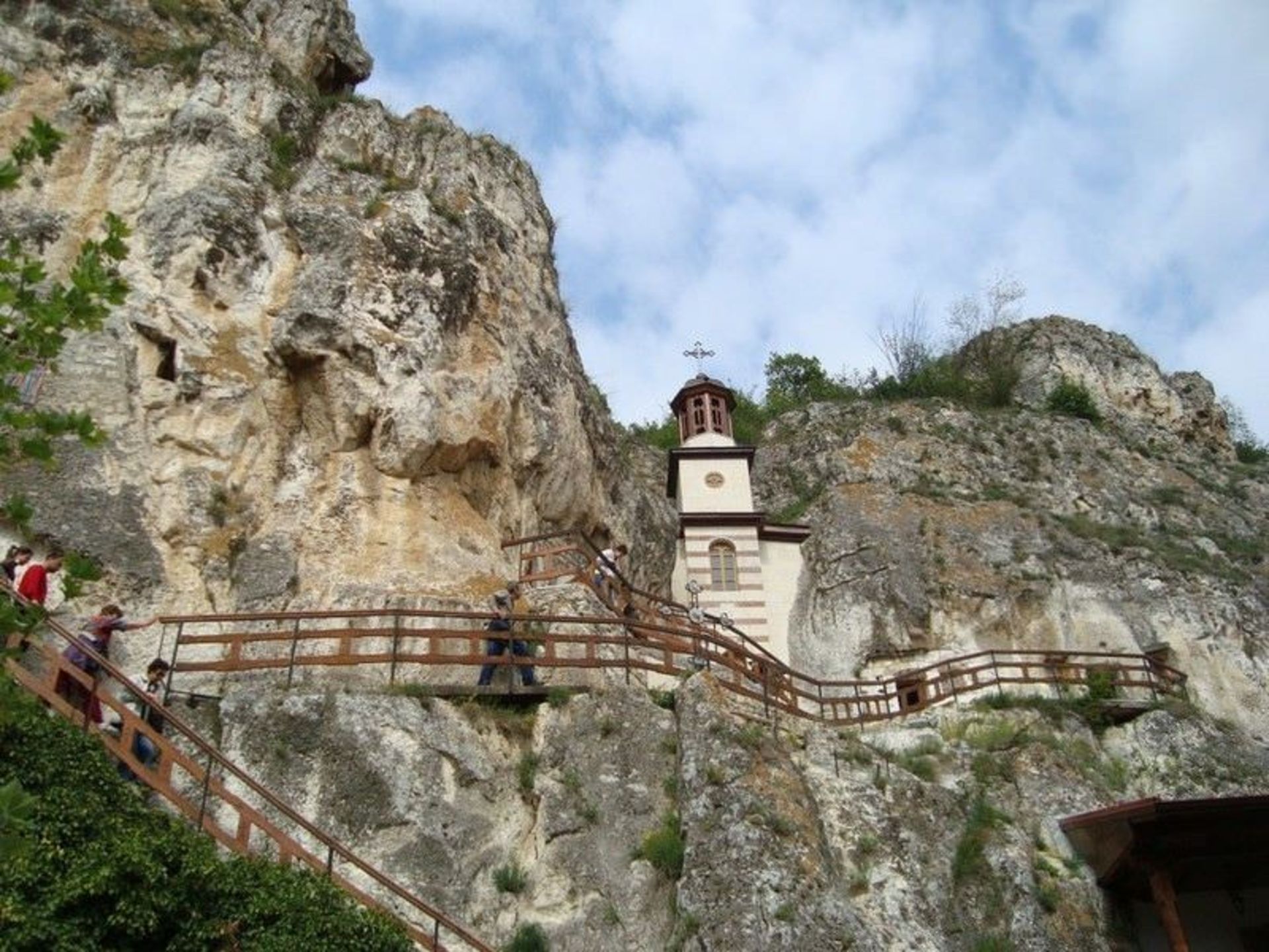 صومعه سنگی ایوانوف بلغارستان