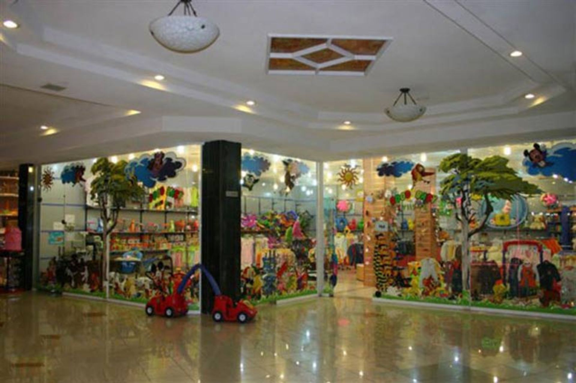 مرکز خرید فردوسی