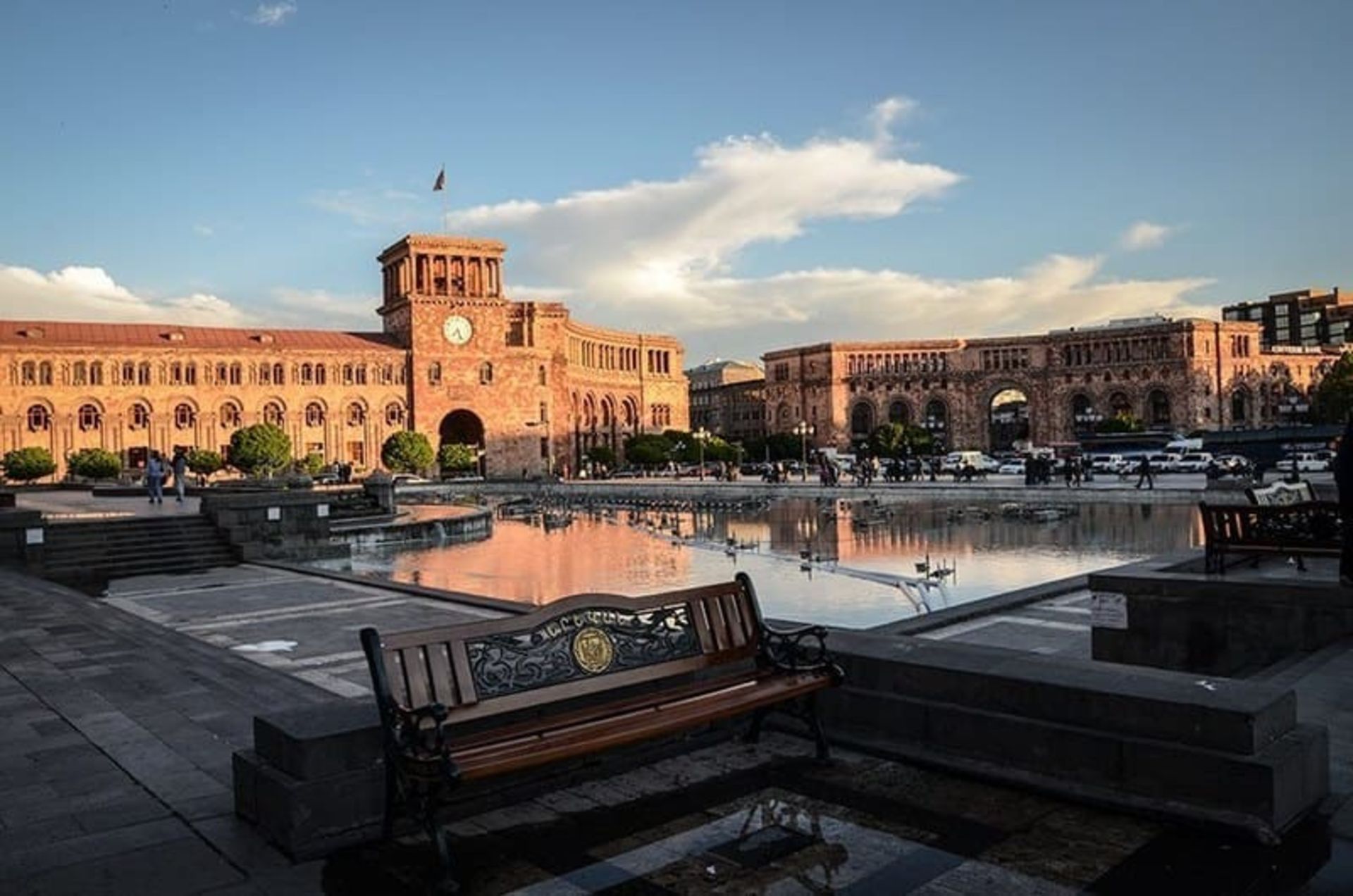 میدان جمهوری ایروان ارمنستان