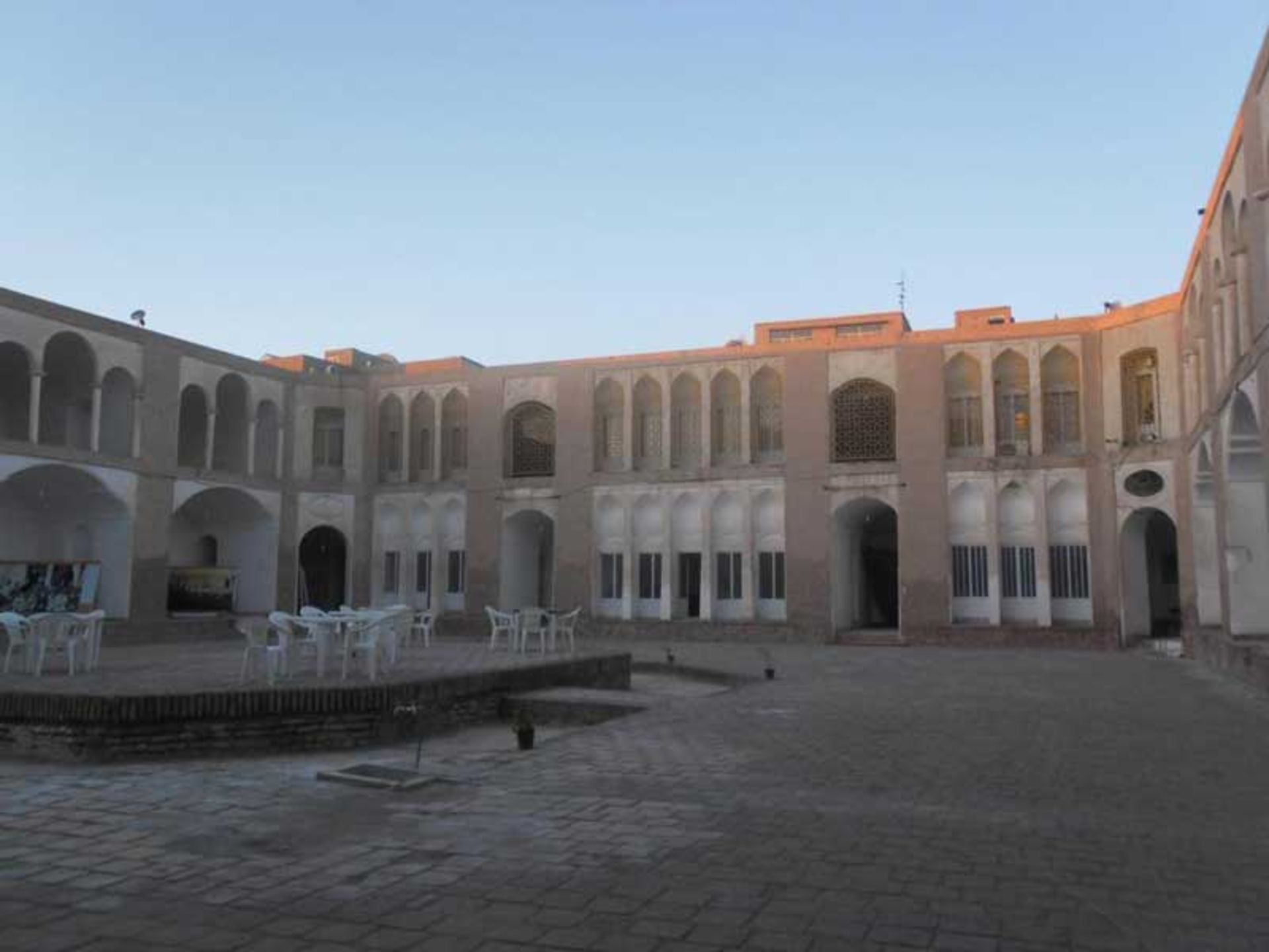 مدرسه شوکتیه