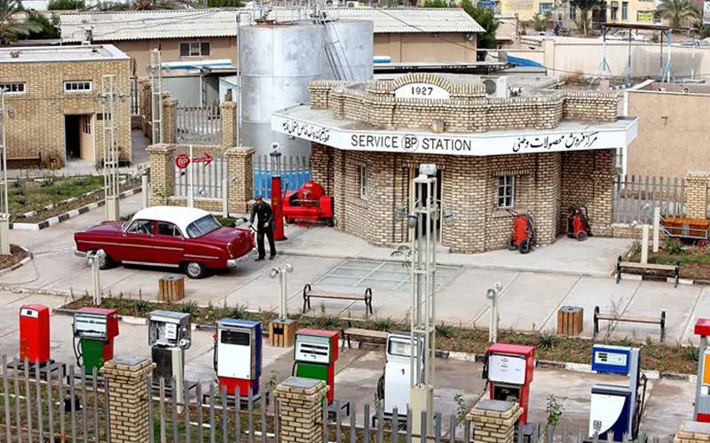 پمپ بنزین آبادان