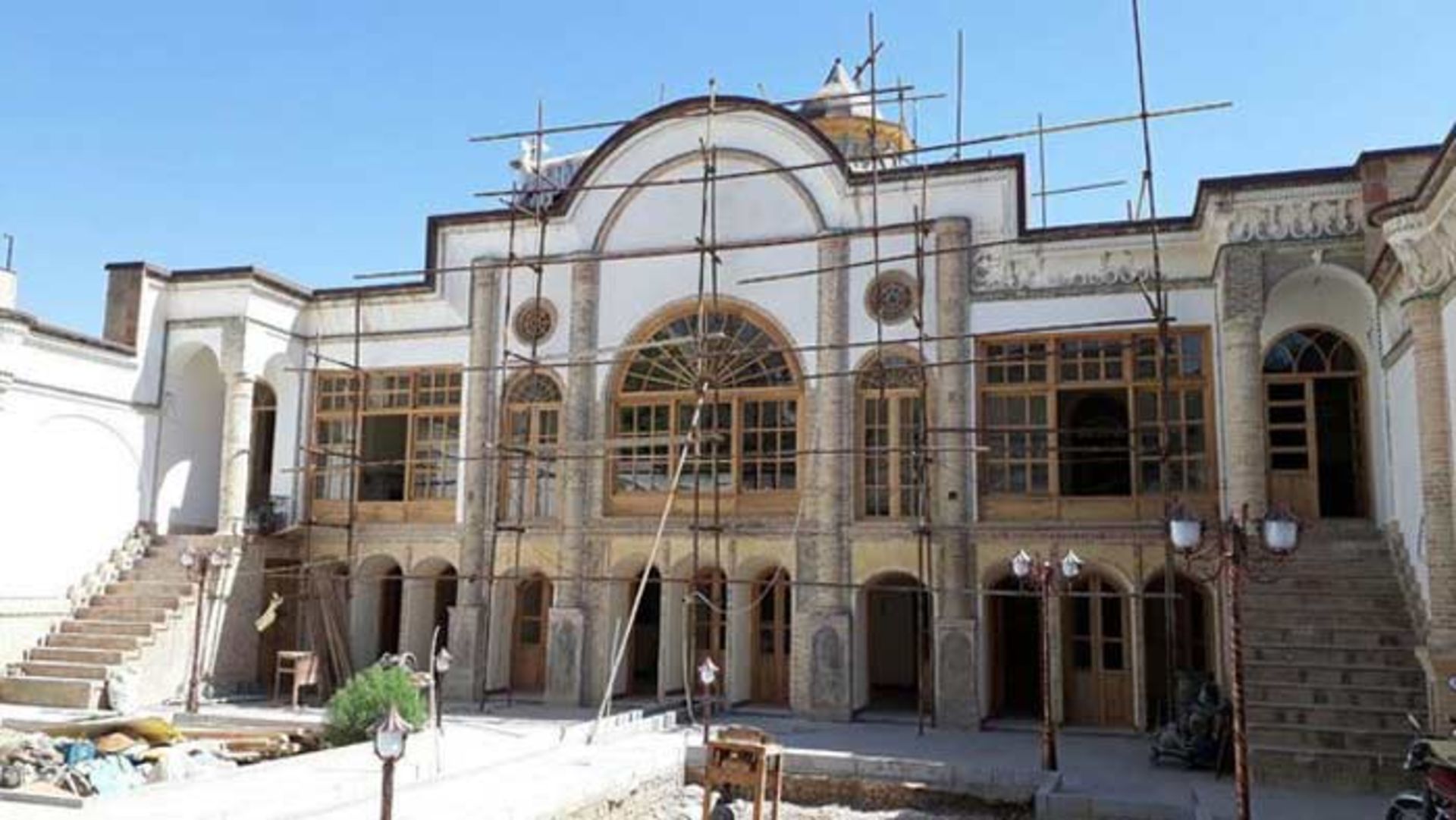 مزایده خانه پسر مظفرالدین شاه