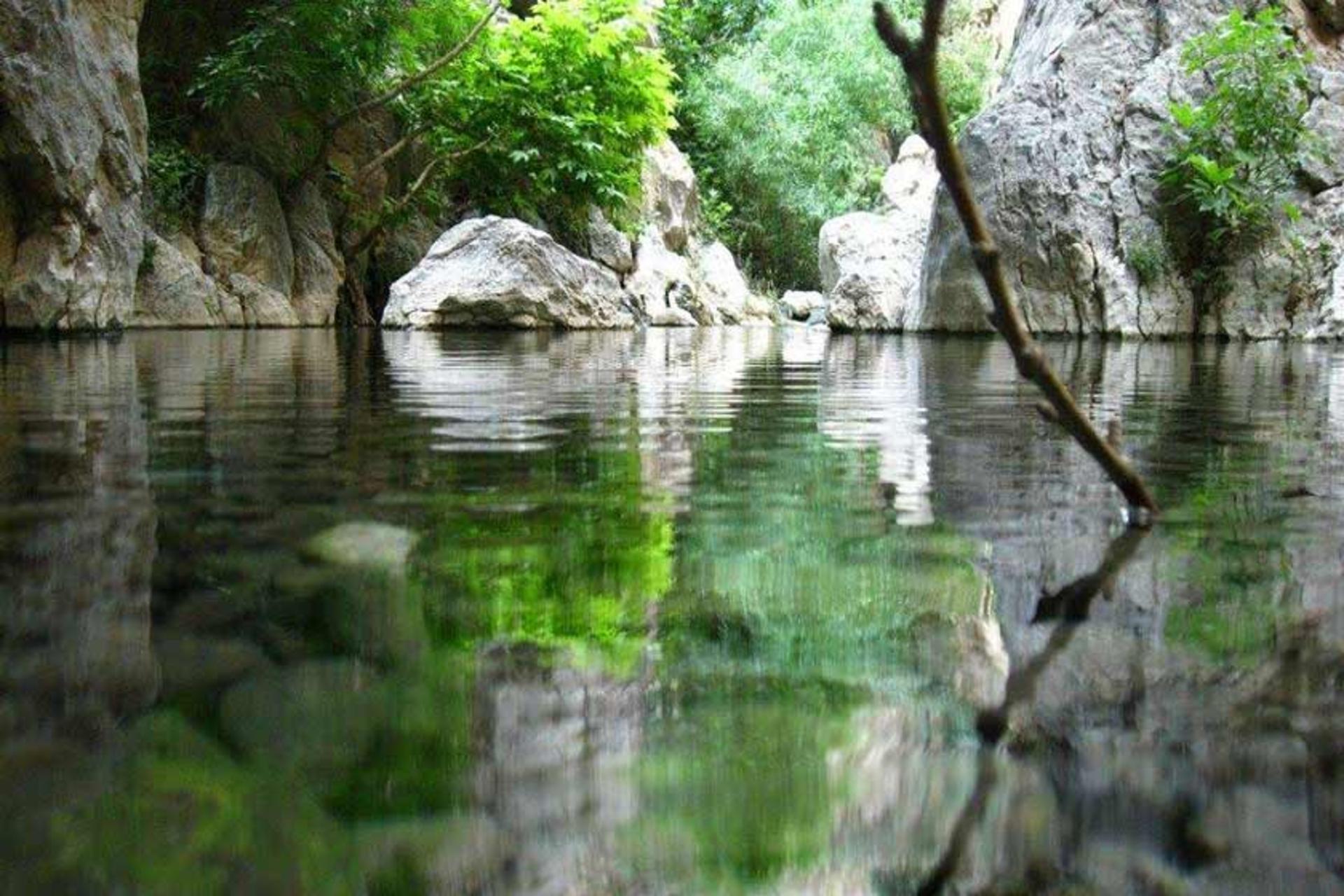 سراب (دربند) صحنه