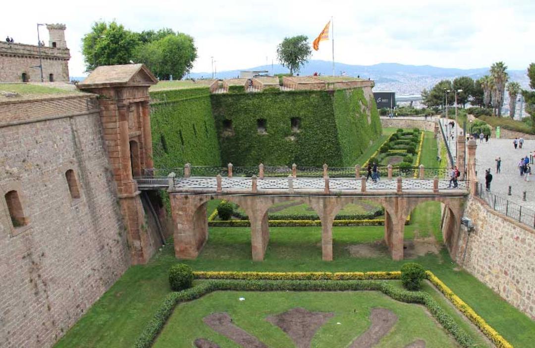 مونتجوی بارسلونا