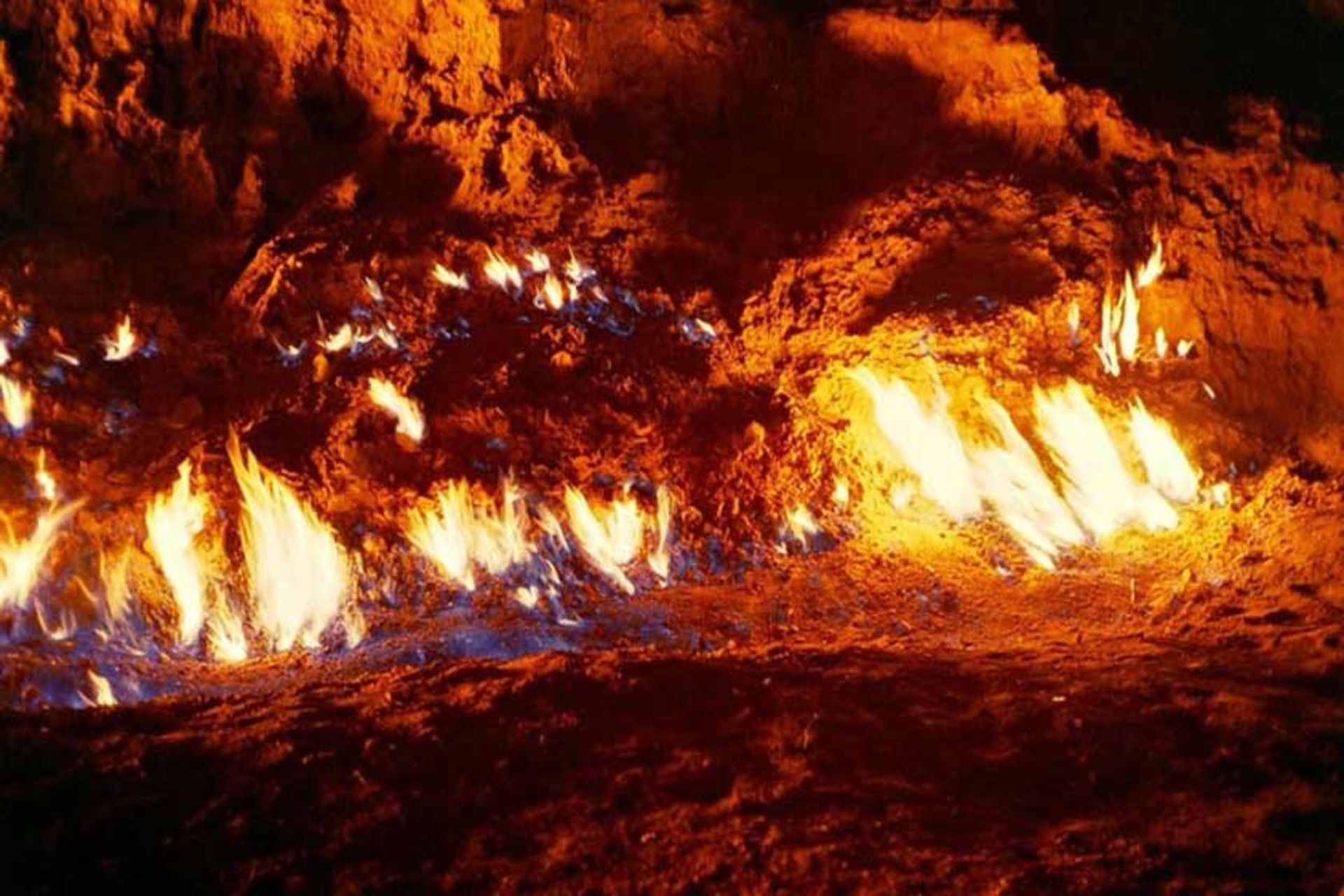 کوه آتشین باکو
