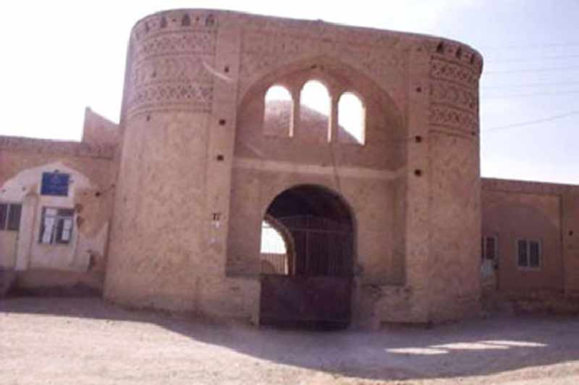 رباط اصفاک و نیگنان