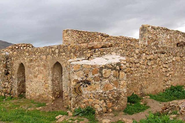 طاق طویله ایذه