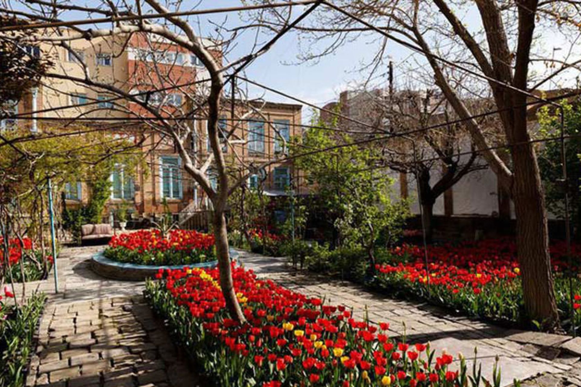 خانه لاله ای تبریز