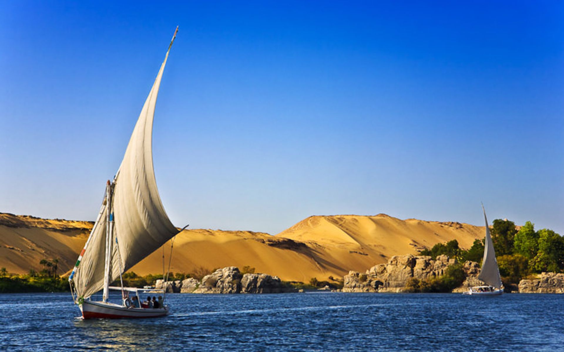 مناطق آبی عجیب و شگفت انگیز در جهان-رود نیل