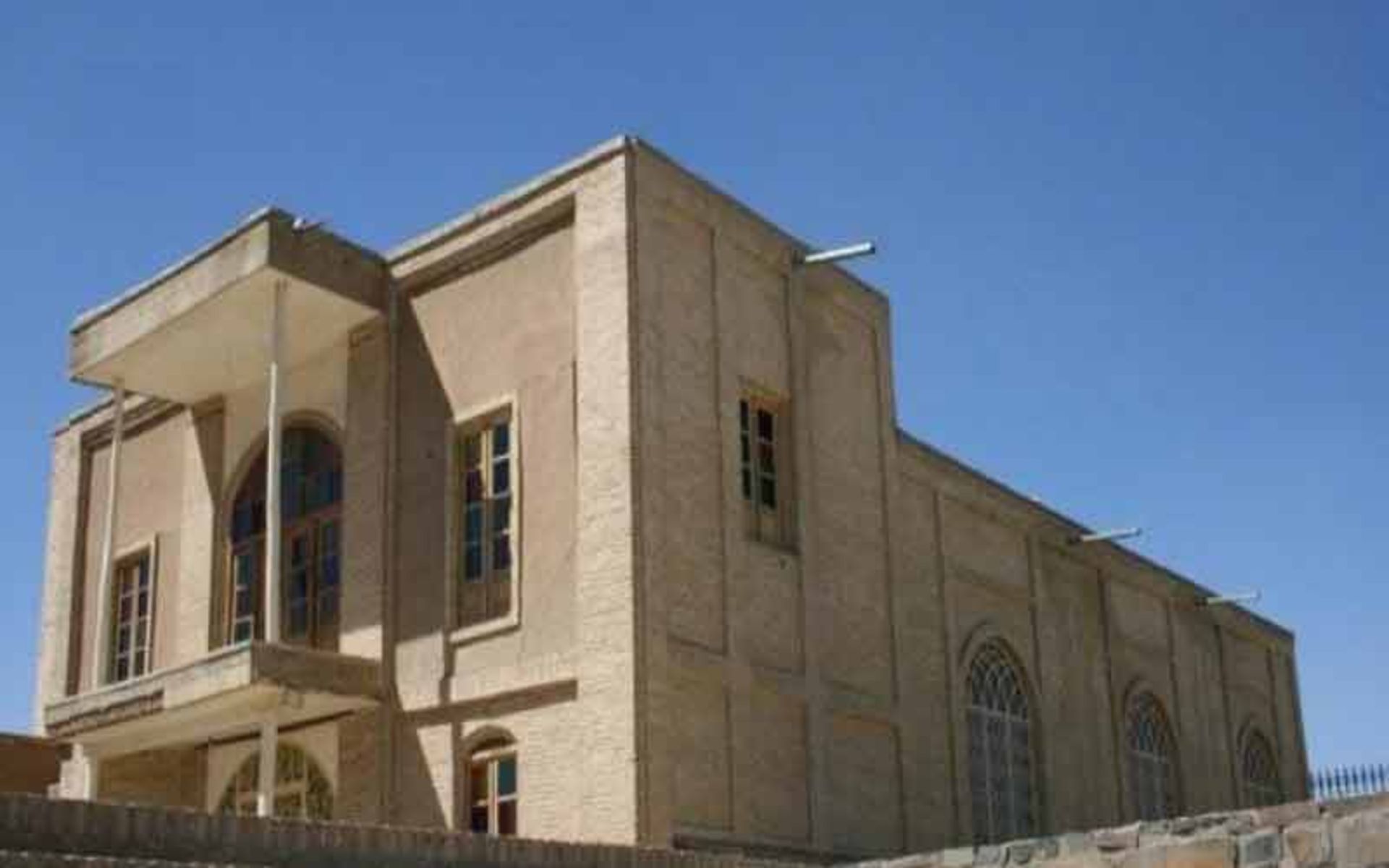  کلیسای آنجلی همدان