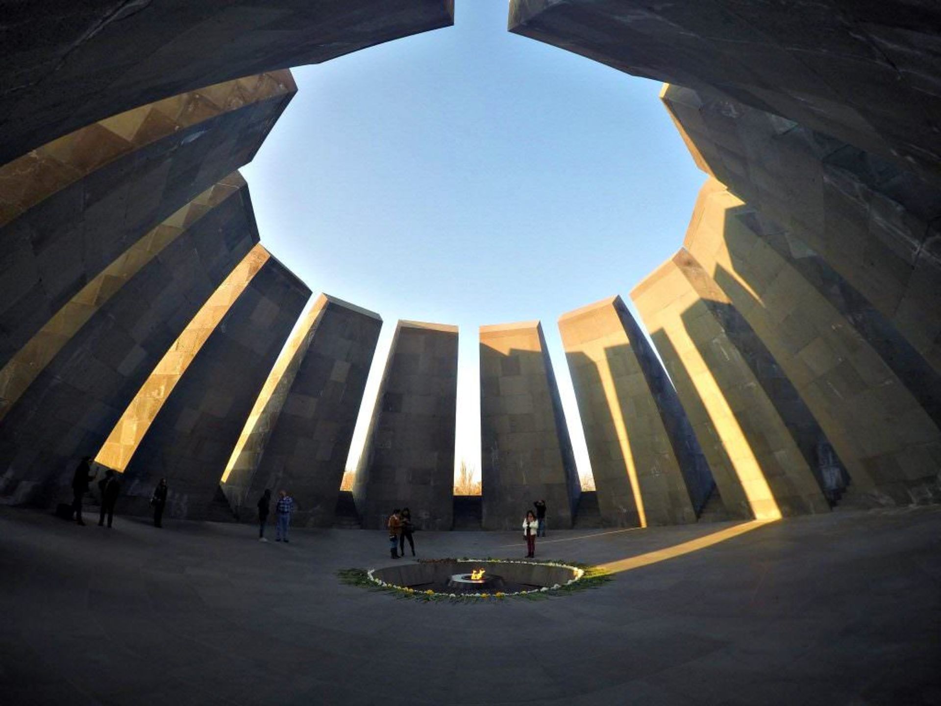 یادمان