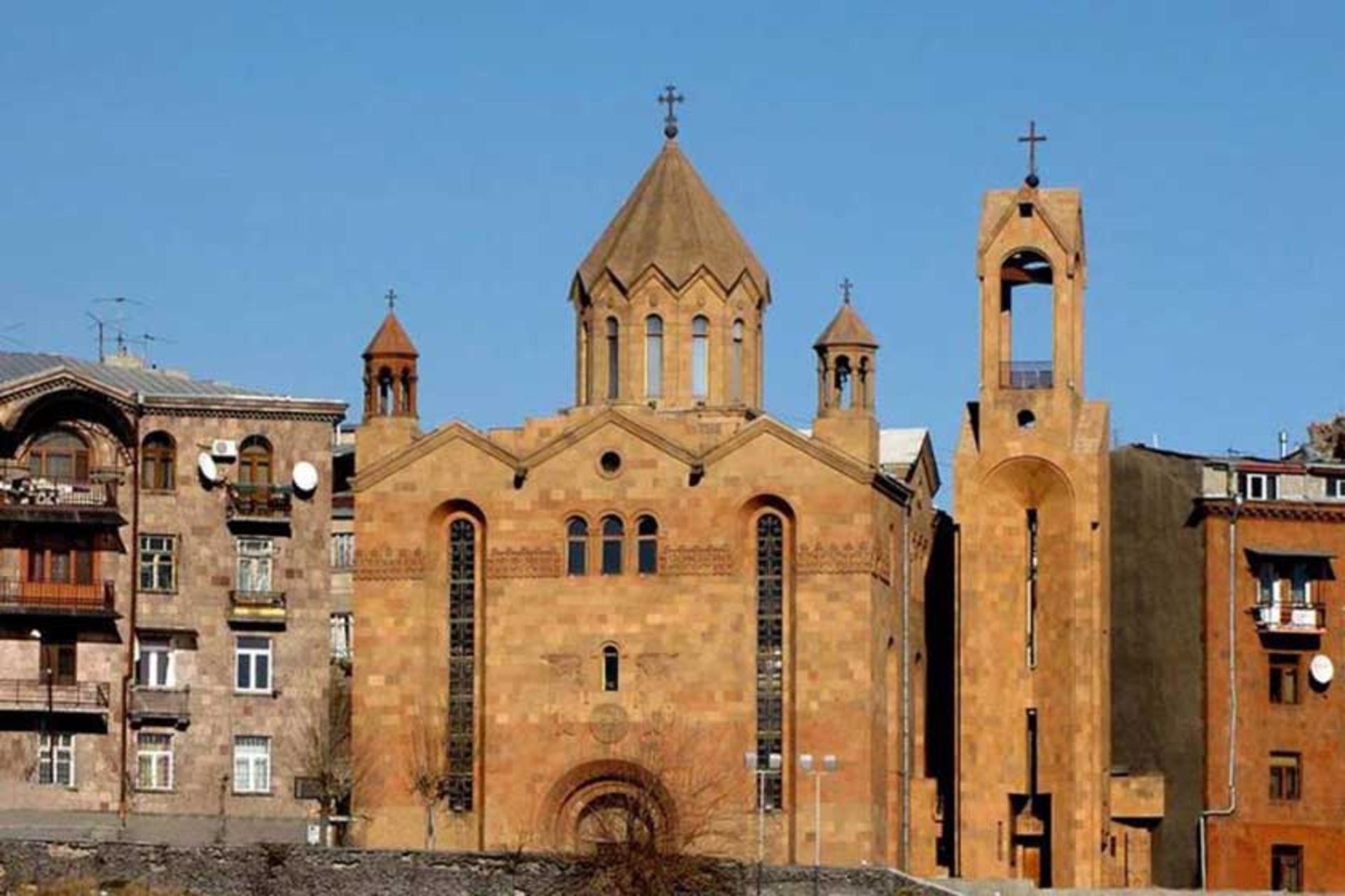 کلیسای سارکیس مقدس