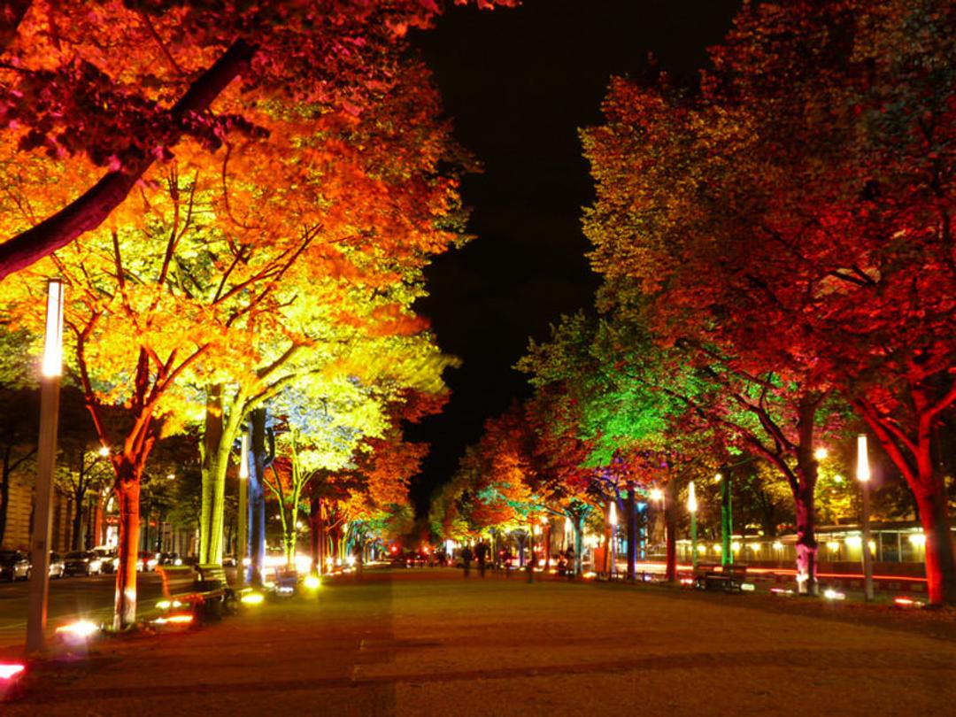 خیابان Unter den Linden
