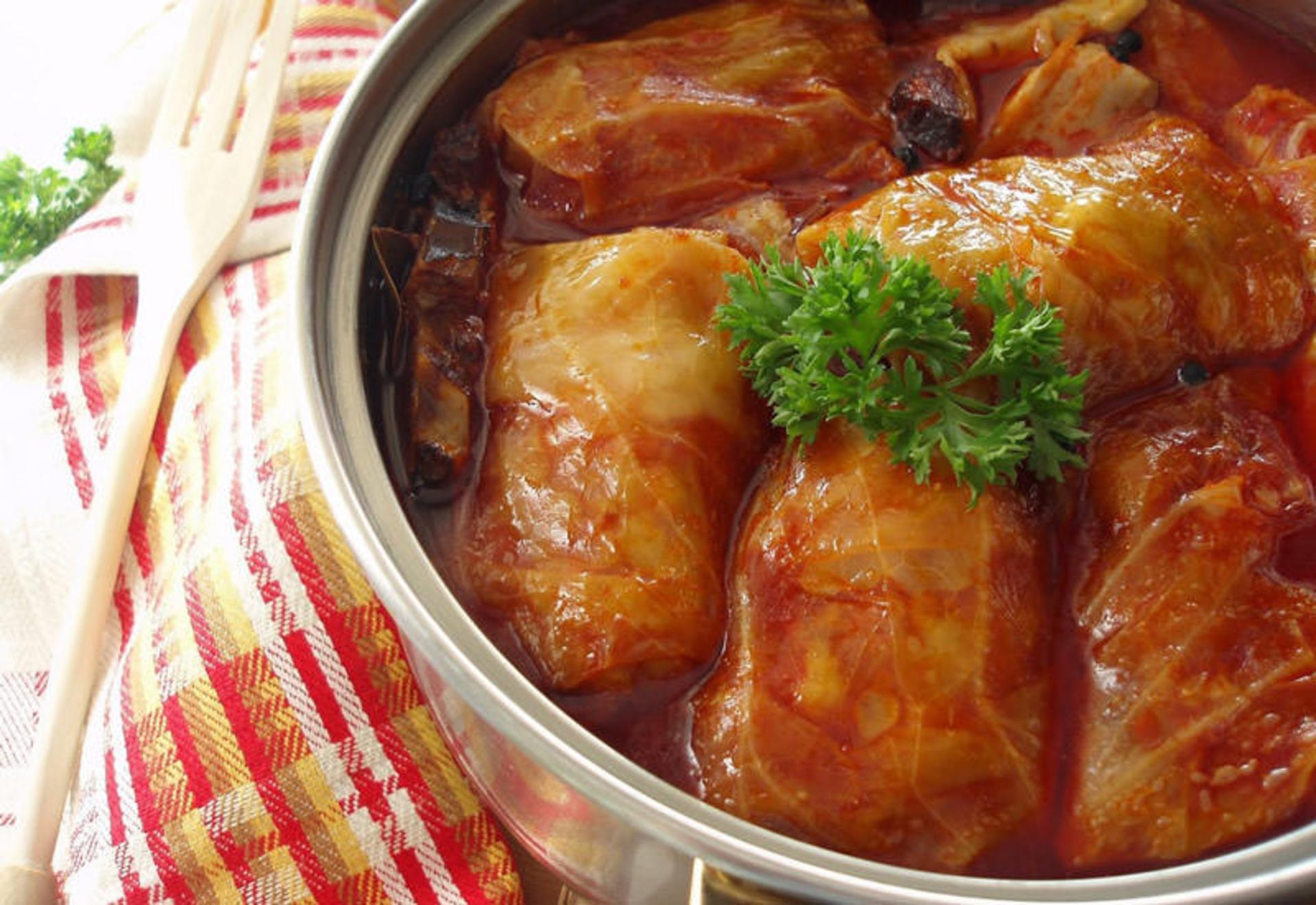 سارما یا دلمه کلم (Sarma)