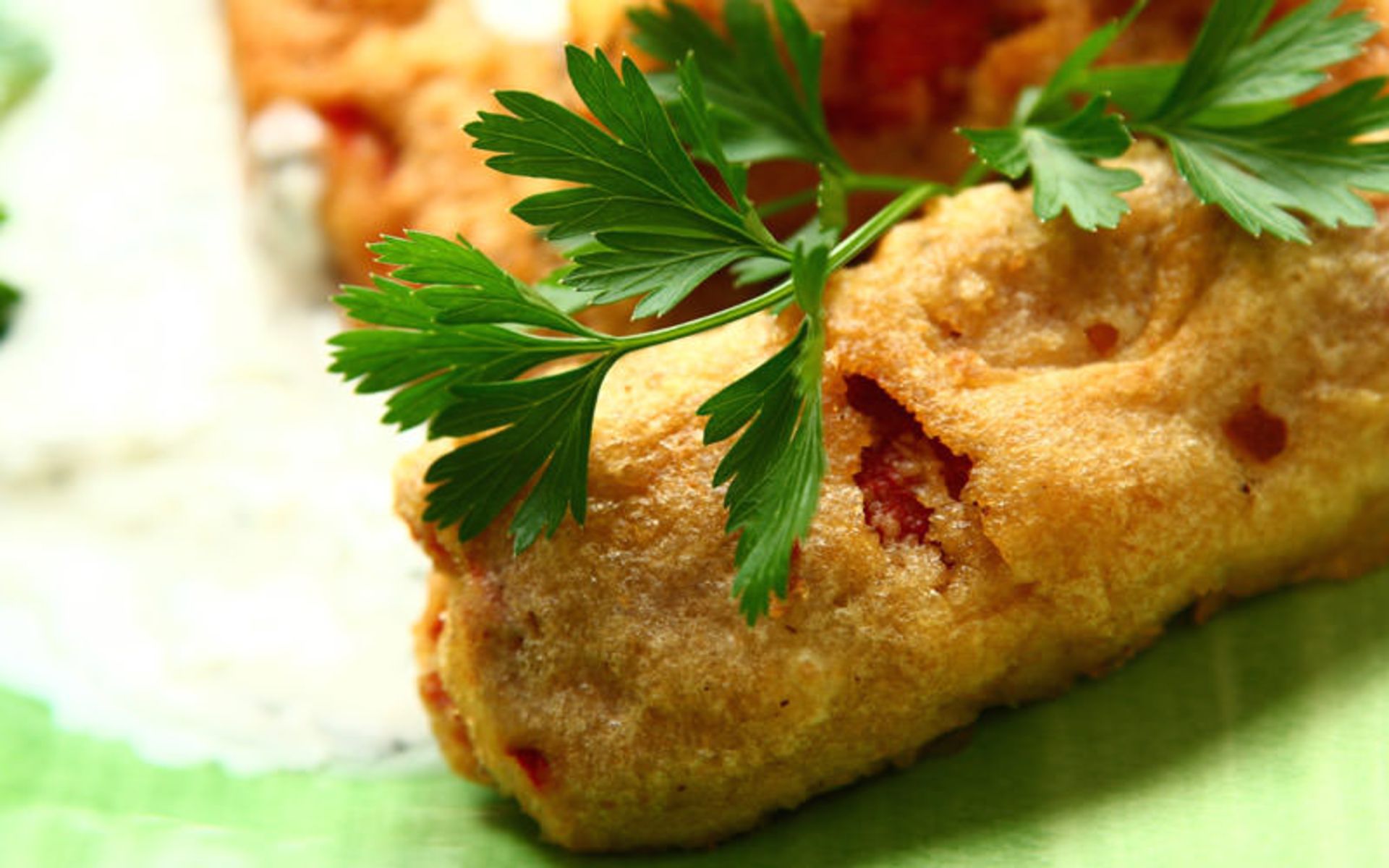 فلفل شکم‌ پر (Chushki Burek)