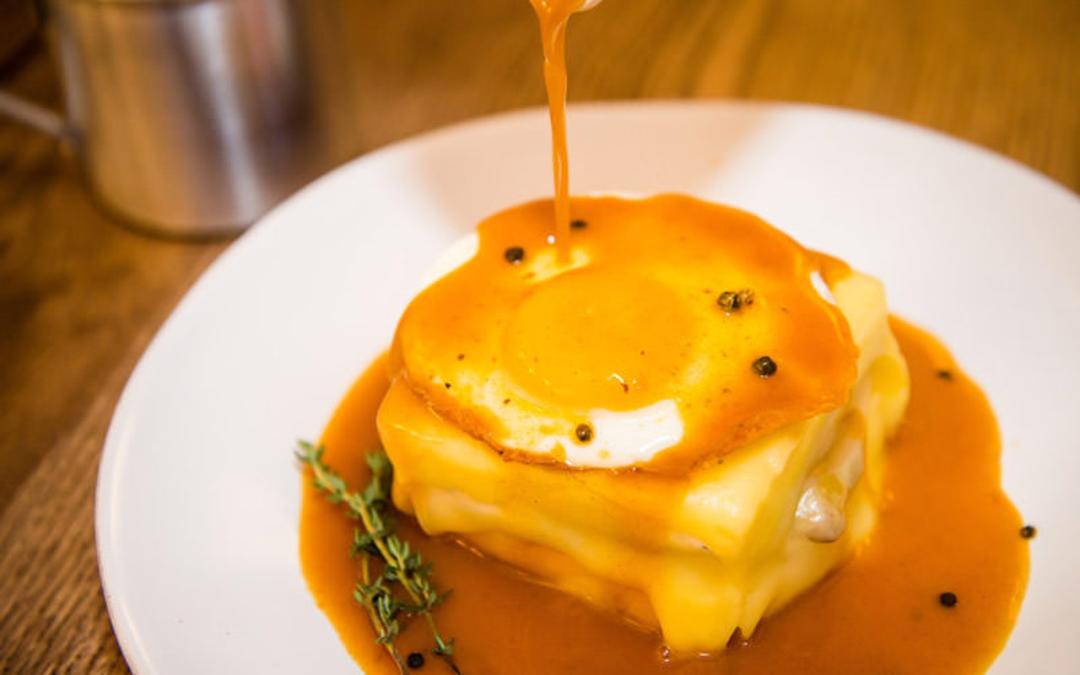  فرانسیسینا (Francesinha) لیسبون