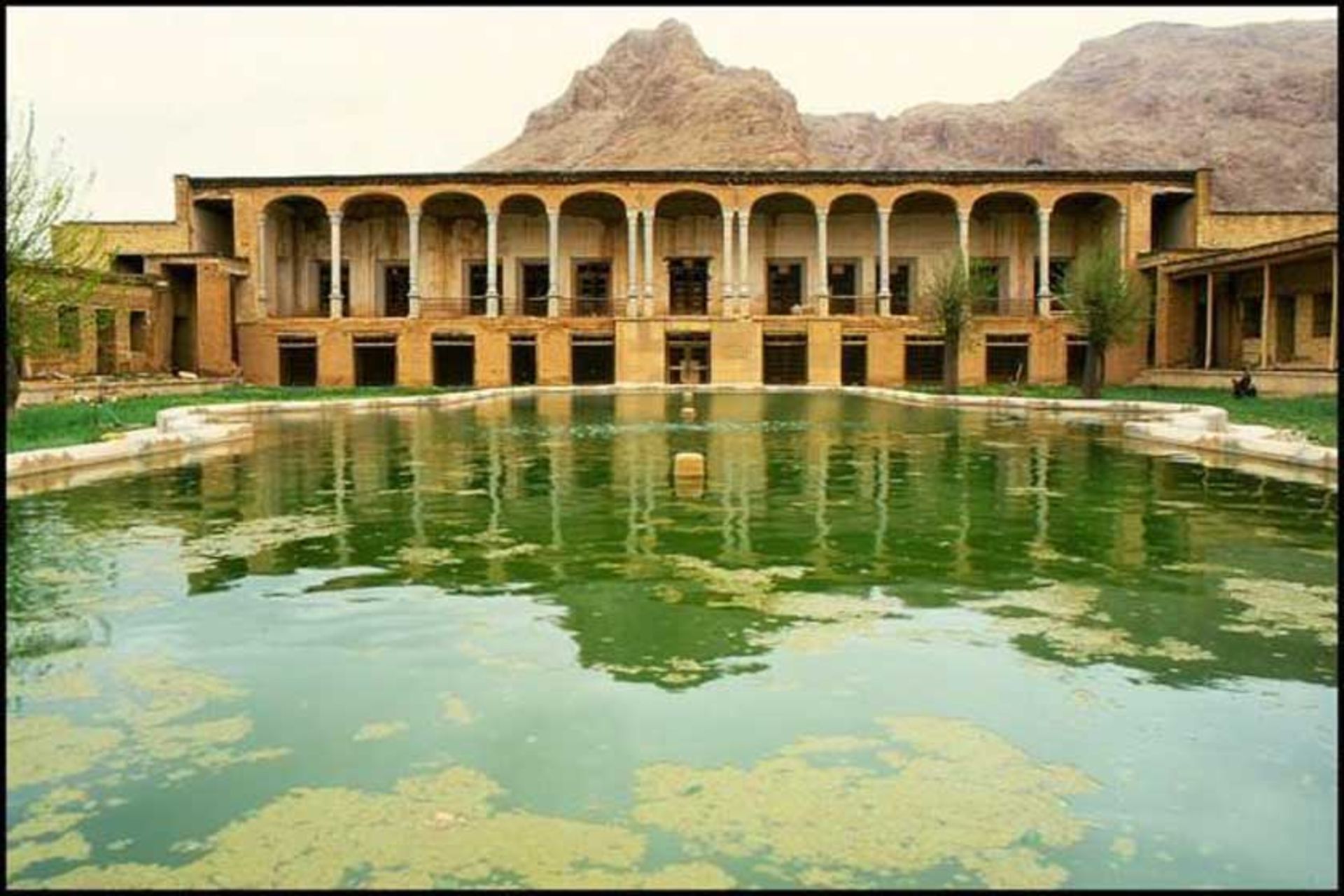 قلعه سردار جنگ نصیرخان بختیاری