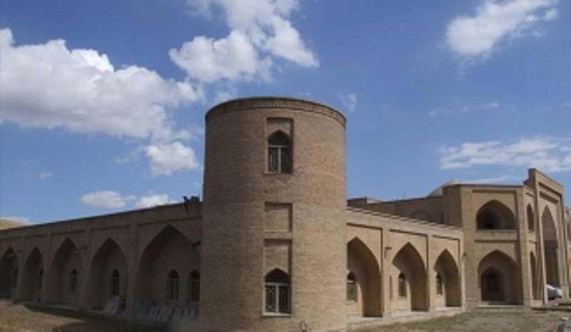 کاروانسرای شاه عباسی پیام مرند