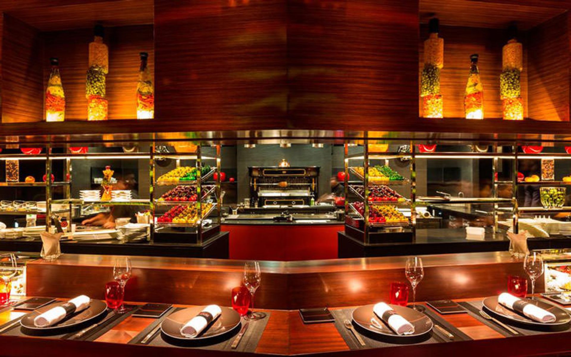رستوران L'Atelier De Joel Robuchon لندن
