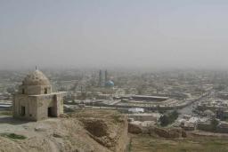 آرامگاه مادر نادرشاه