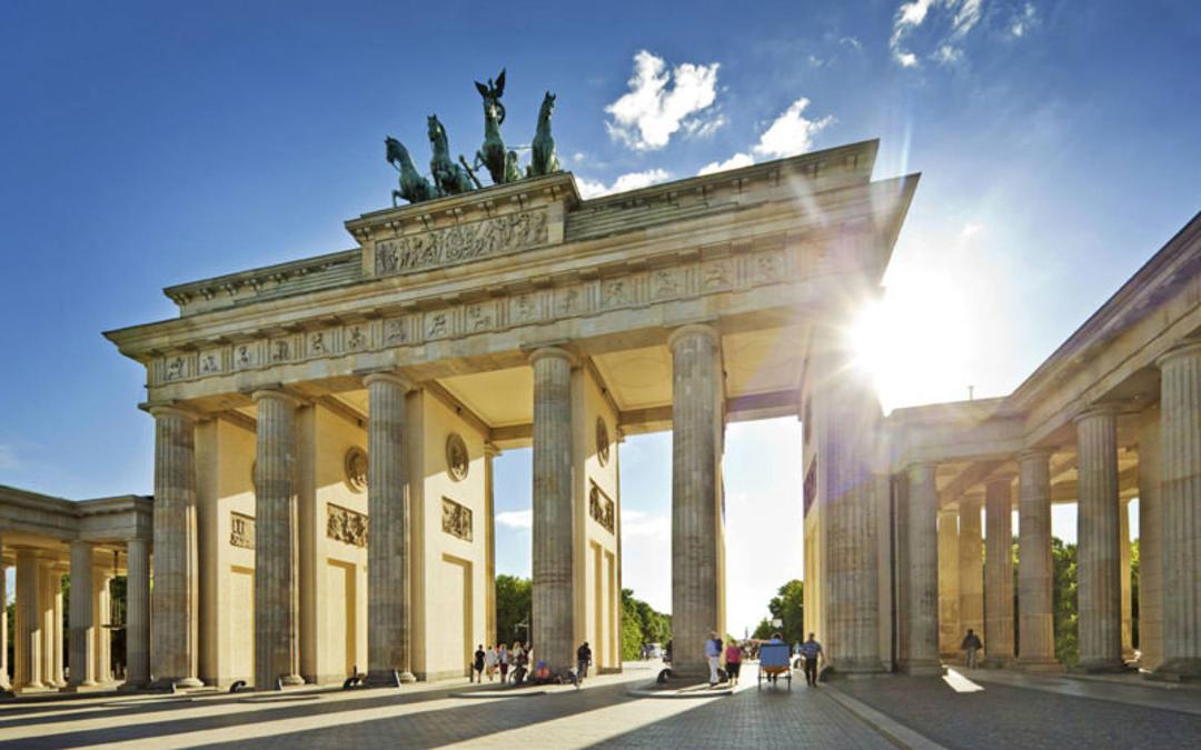 دروازه براندنبورگ (Brandenburg Gate)