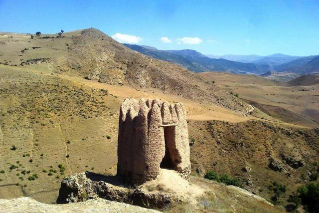 قلعه گرماور