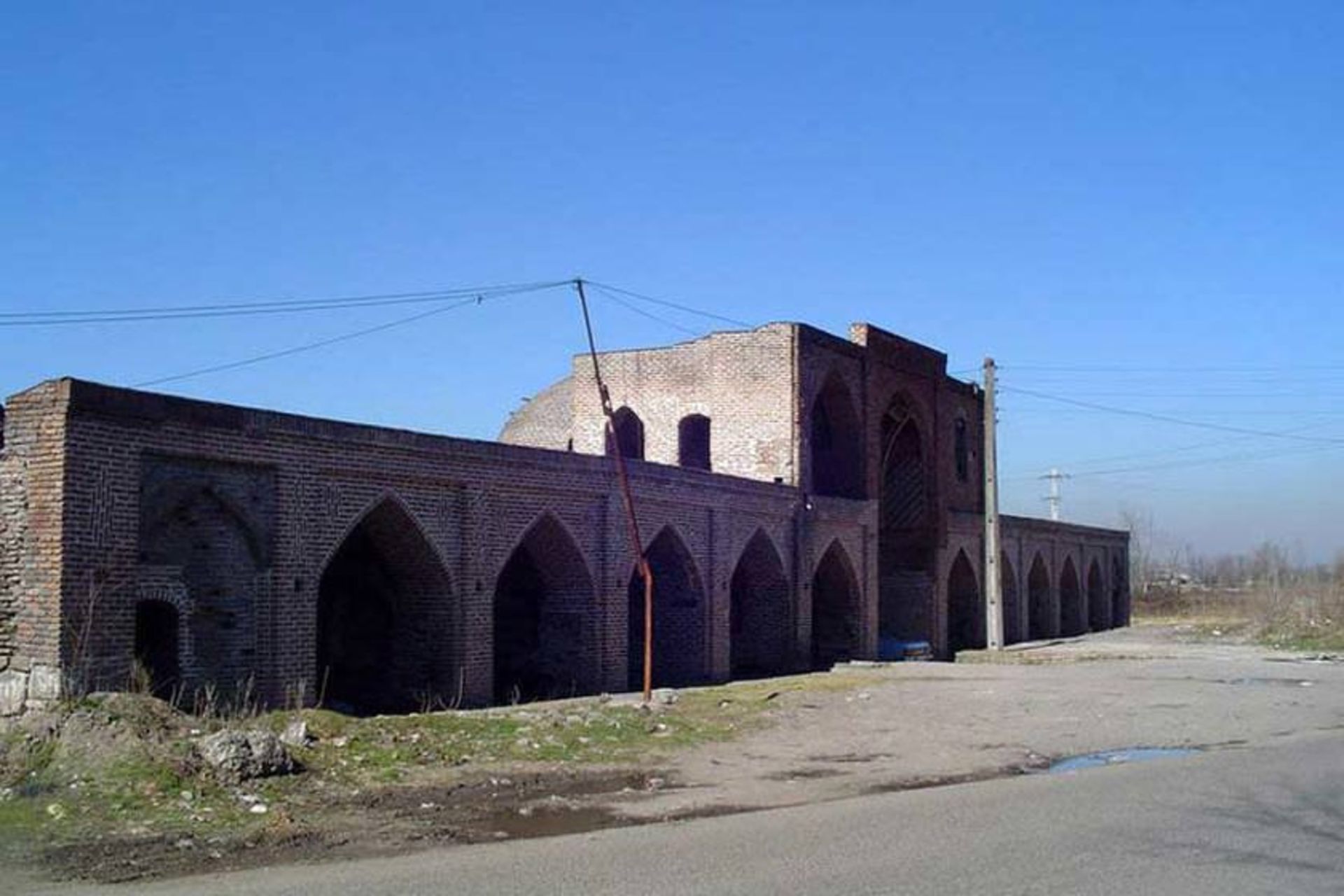 کاروانسرای لات
