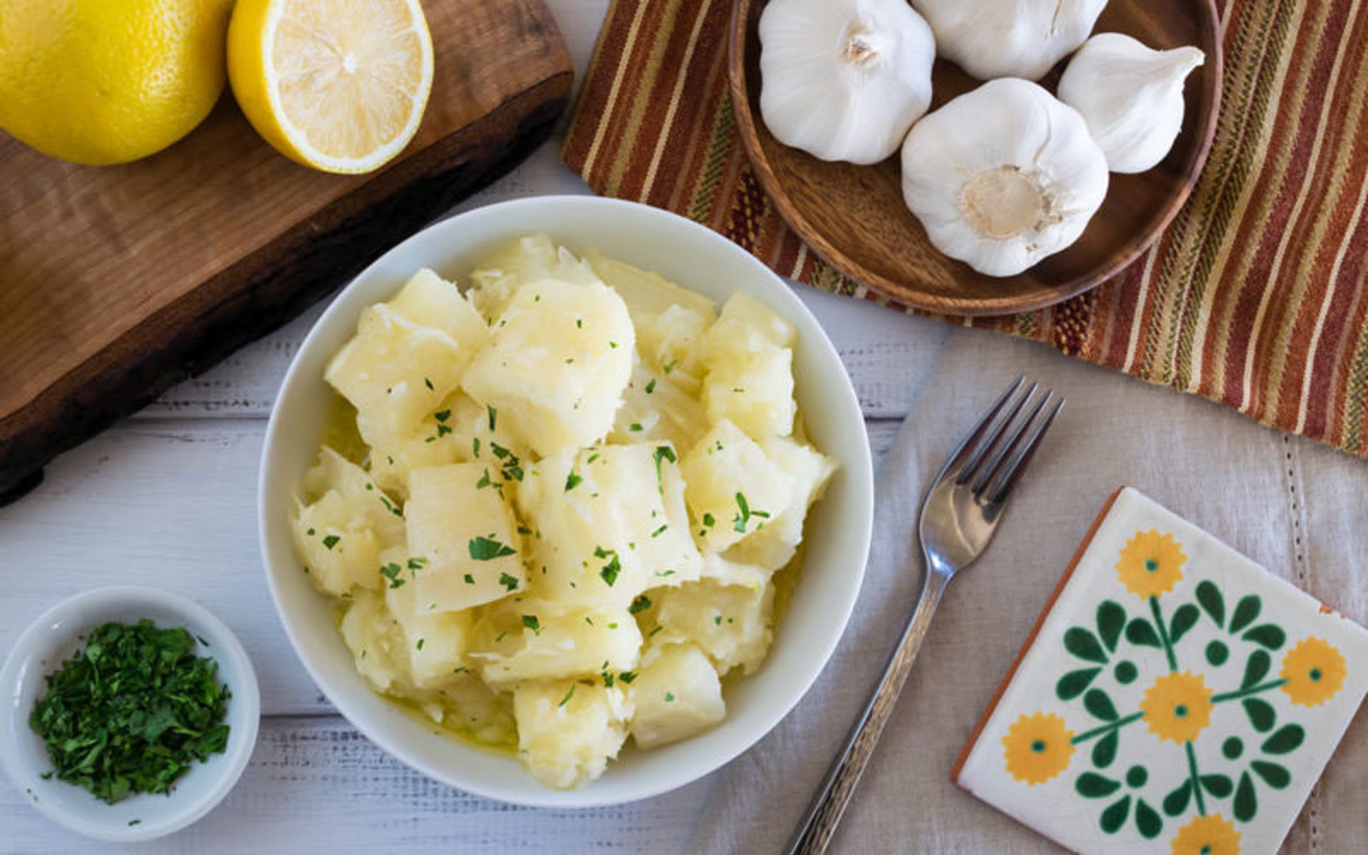 Yuca con mojo باکو