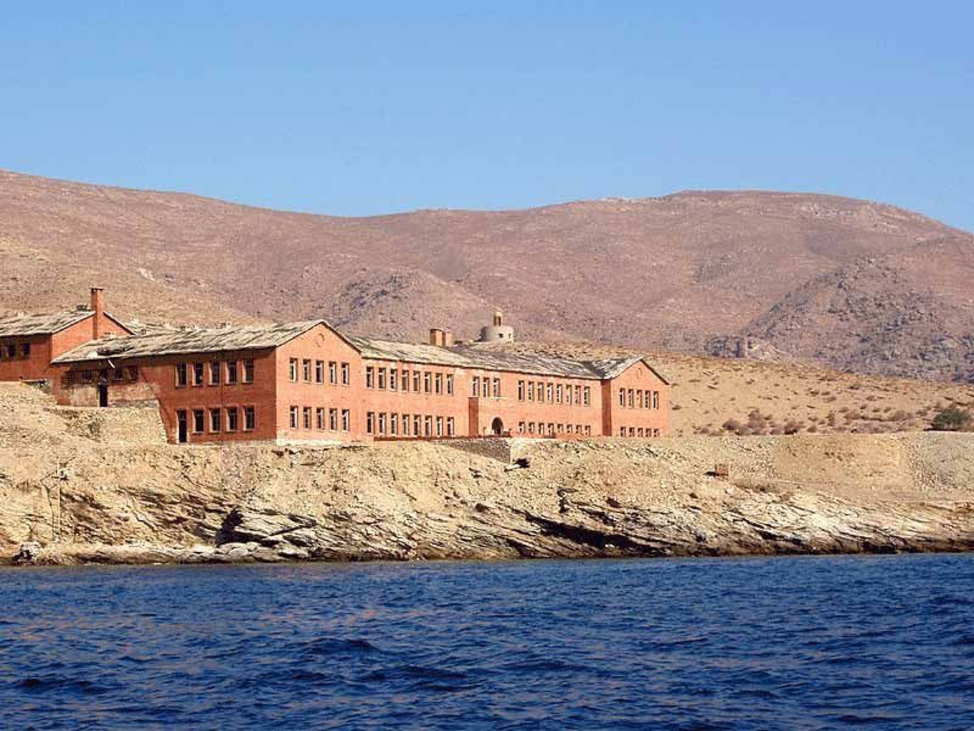 جزیره گیاروس