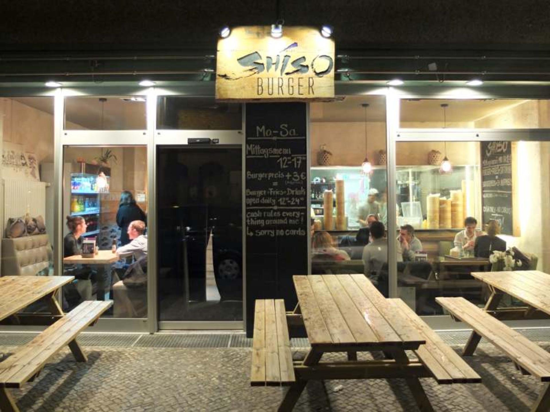 رستوران Shiso Burger