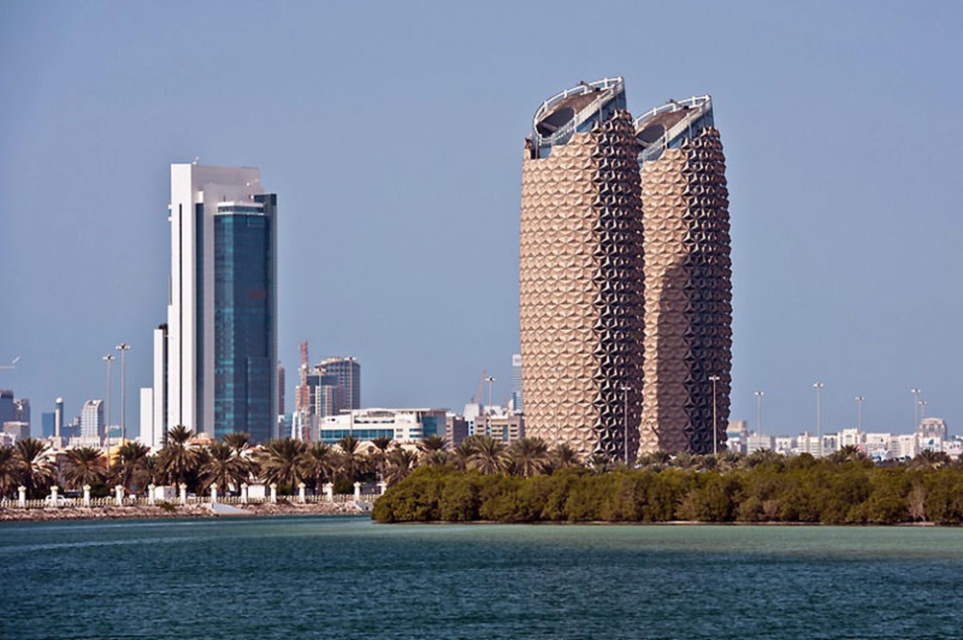 ساختمان عجیب