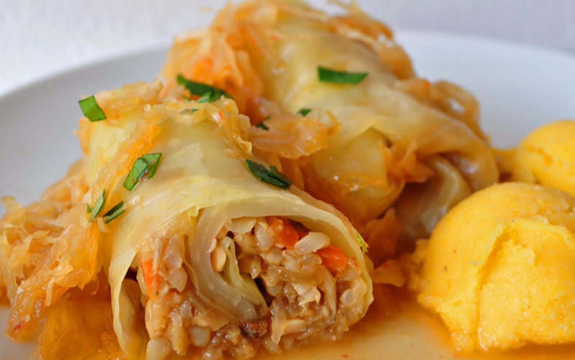 سارما یا دلمه کلم (Sarma)