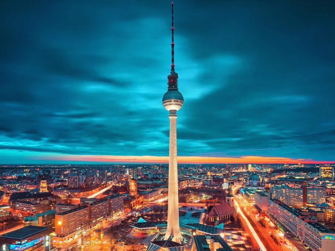  برج تلویزیون Fernsehturm