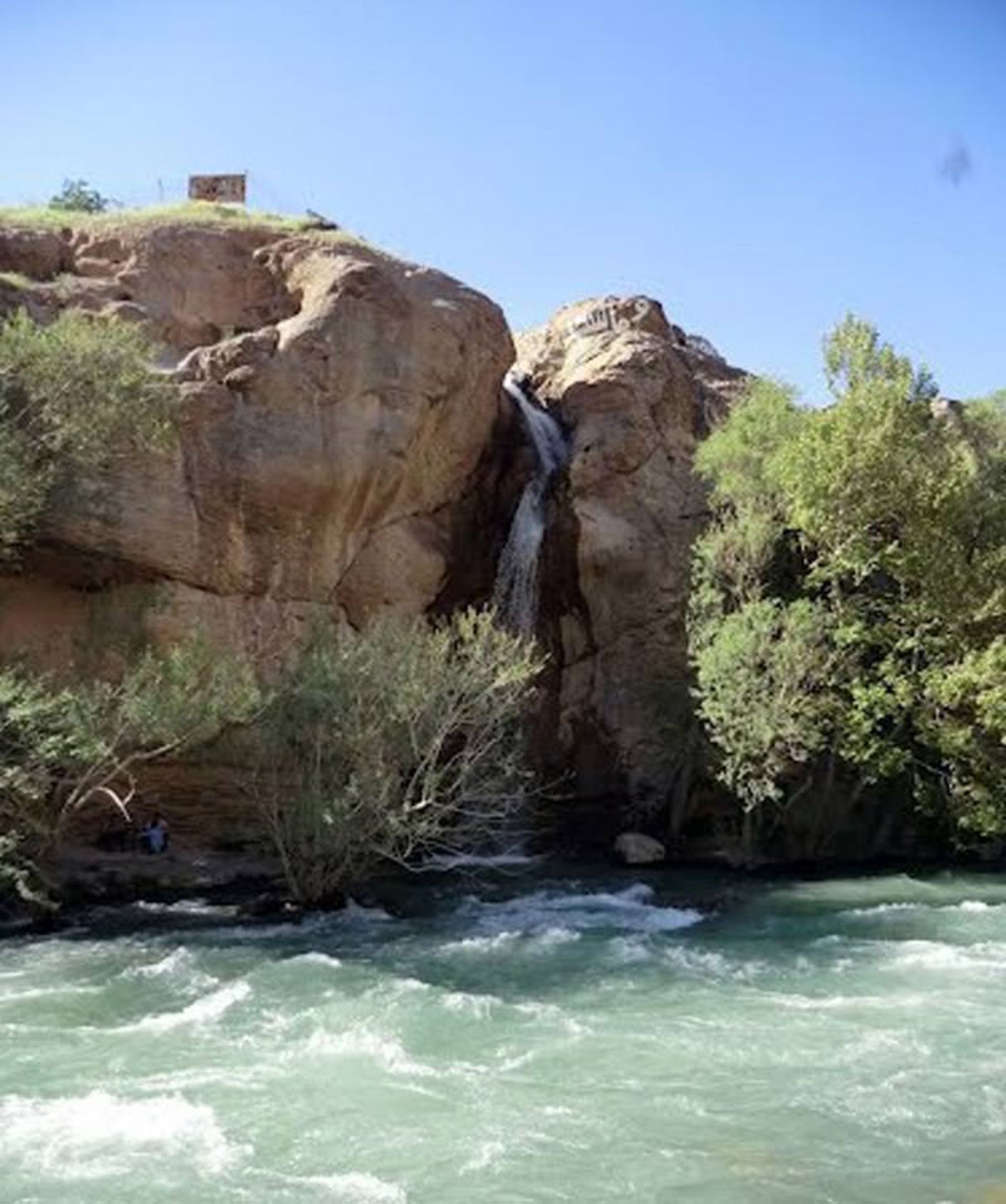 آبشار نوجان