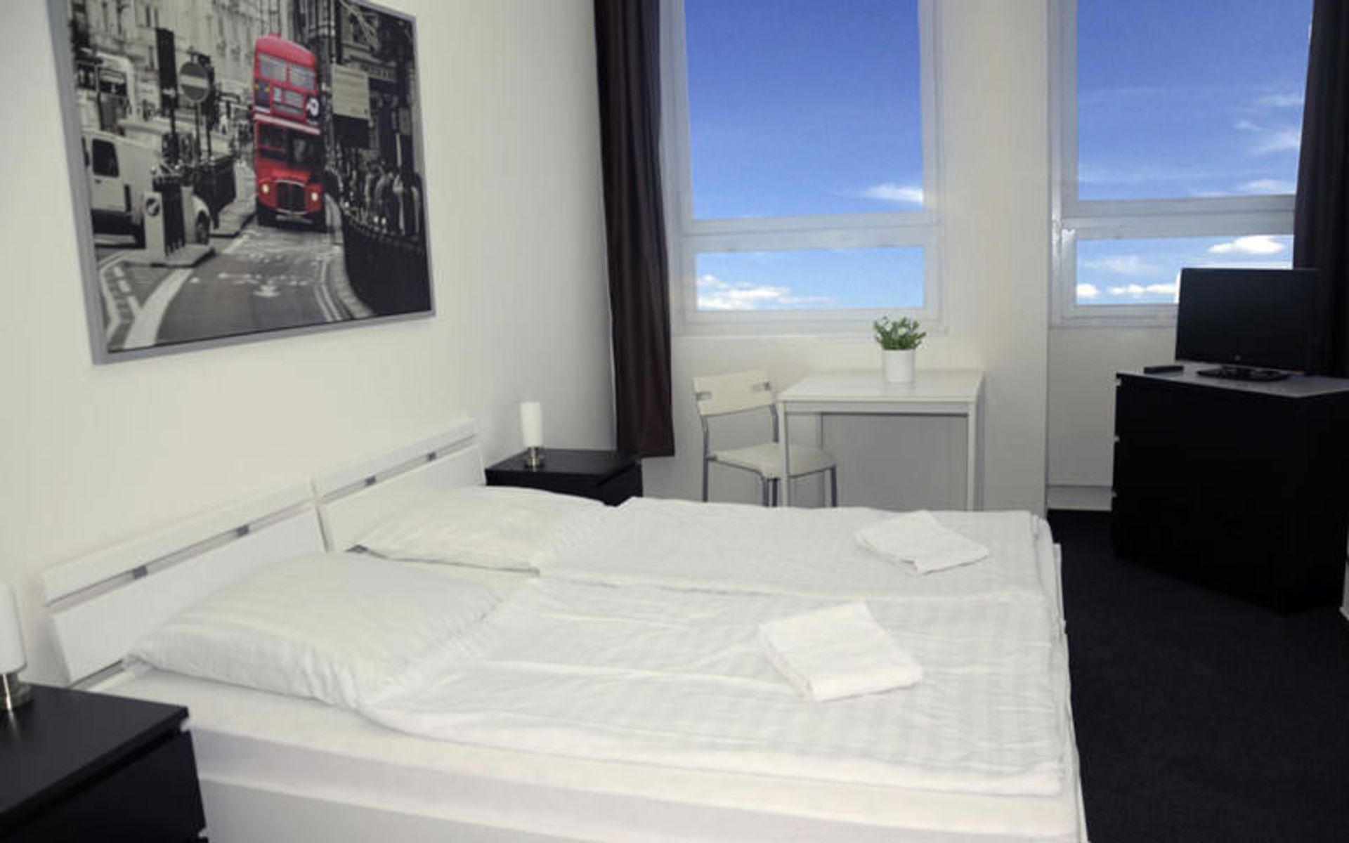 هاستل چک این (Check In Hostel Berlin)