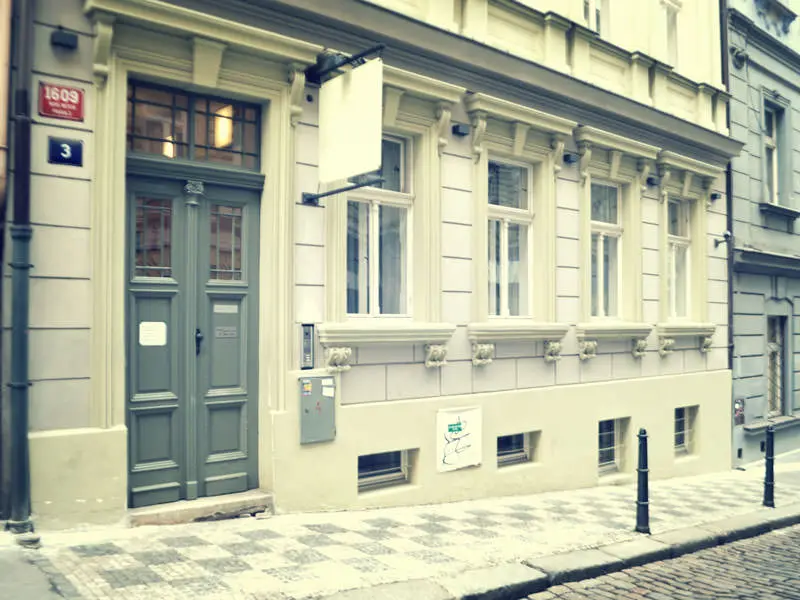 هاستل سوفیس (Sophie's Hostel)
