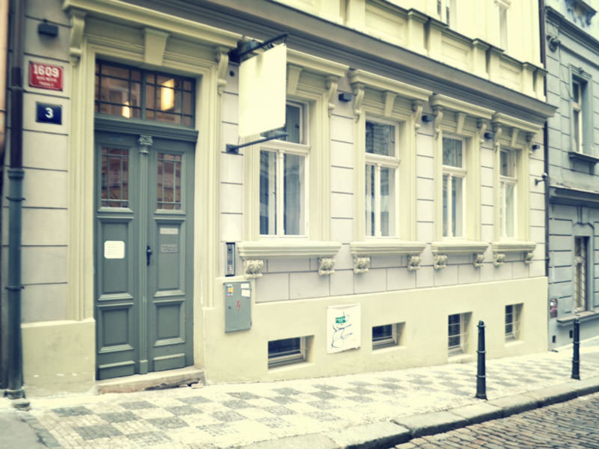 هاستل سوفیس (Sophie's Hostel)