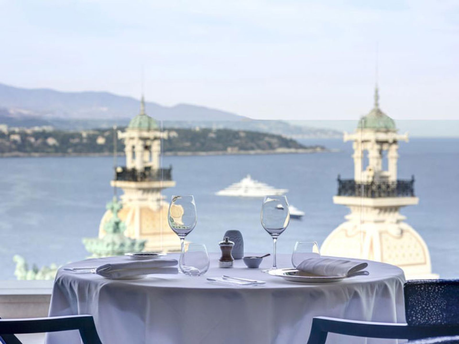 هتل د پاریس مونت کارلو (Hôtel de Paris Monte-Carlo)