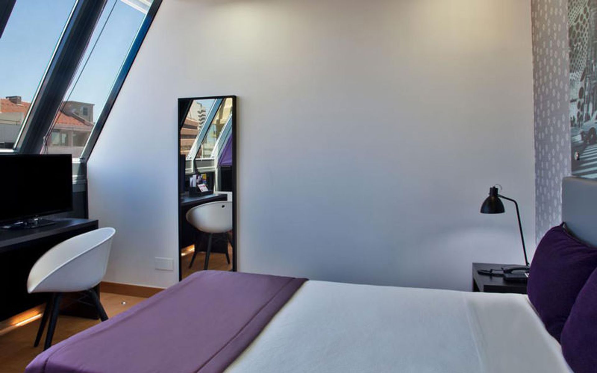 هتل امریکا دایموندز (America Diamonds Hotel)