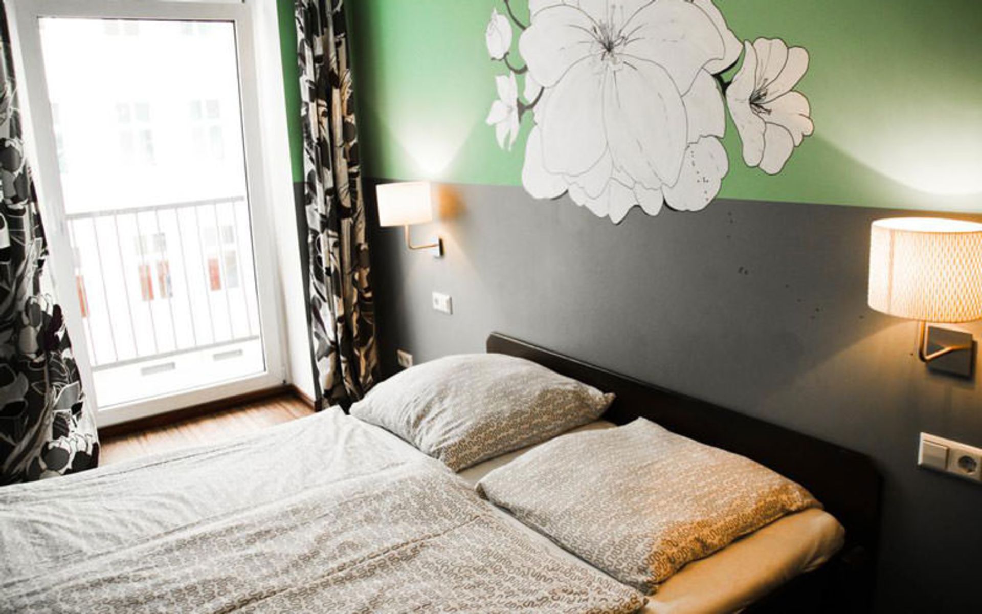 هاستل سان فلوور برلین (Sunflower Hostel Berlin)