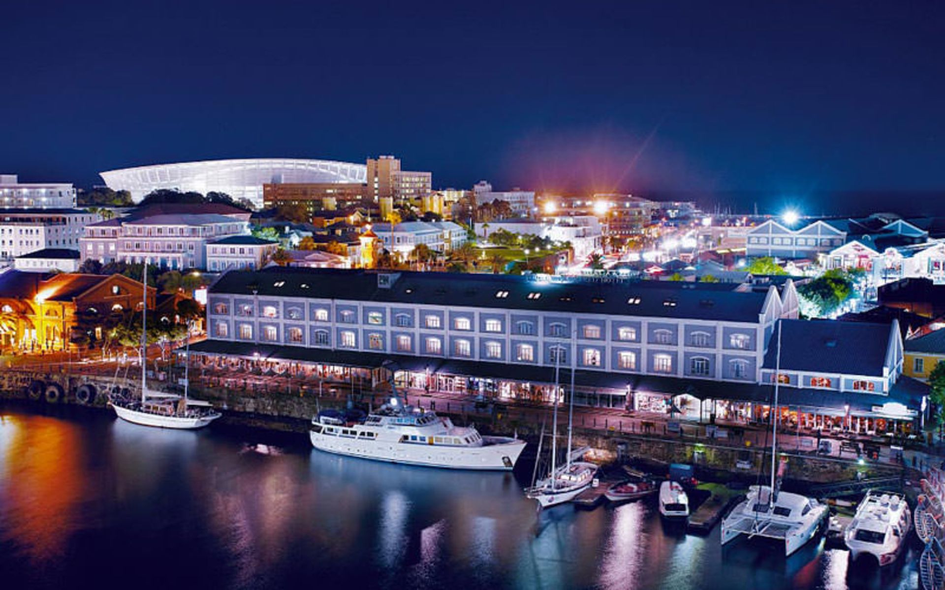  ساحل ویکتوریا و آلفرد (Victoria and Alfred Waterfront)