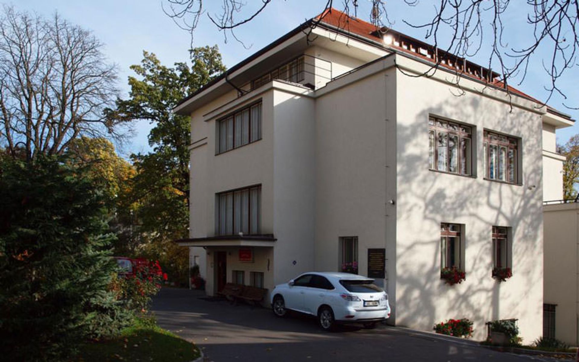 هتل جانا پانسیون دومو ملادزه (Hotel Jana / Pension Domov Mládeže)